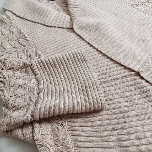 Sisters Open Front Vine Knit Cocoon Cardigan - Picture 3 of 16